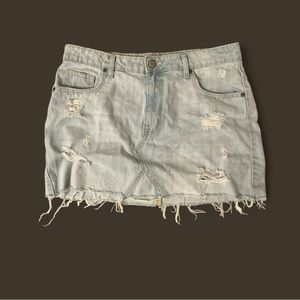 Aeropostale Light Wash Distressed Mini Denim Skirt